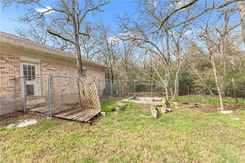 Tiny photo for 5560 Timberwood Drive, College Station, TX 77845 (MLS # 26000039)