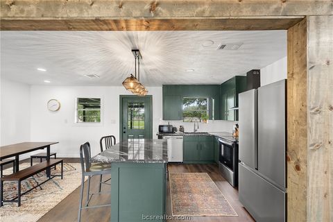 Tiny photo for 100 Shady Oaks Lane, Somerville, TX 77879 (MLS # 26007184)