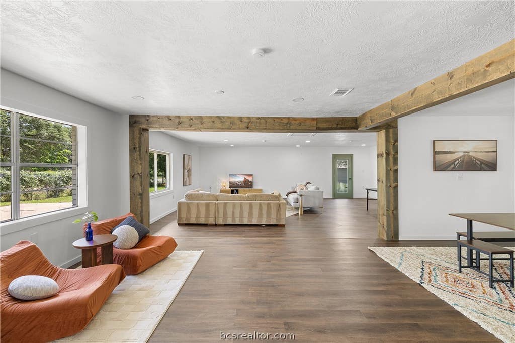 Photo of 100 Shady Oaks Lane, Somerville, TX 77879 (MLS # 26007184)