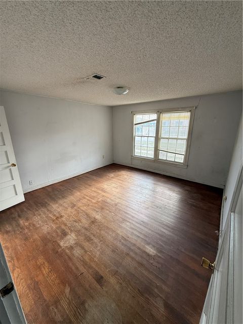 Tiny photo for 1002 E 30th Street, Bryan, TX 77803 (MLS # 25013287)