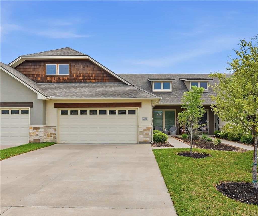 Photo of 1762 Lonetree Drive, College Station, TX 77845 (MLS # 26003898)