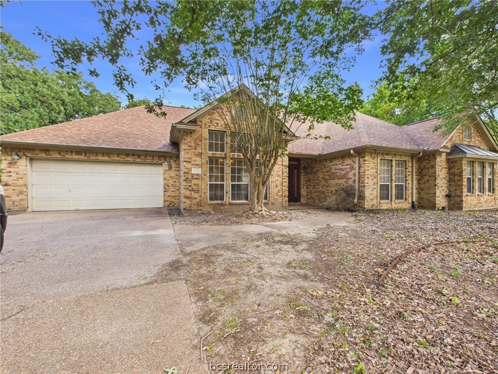 Photo of 1707 Cardinal Lane, College Station, TX 77845 (MLS # 26009618)