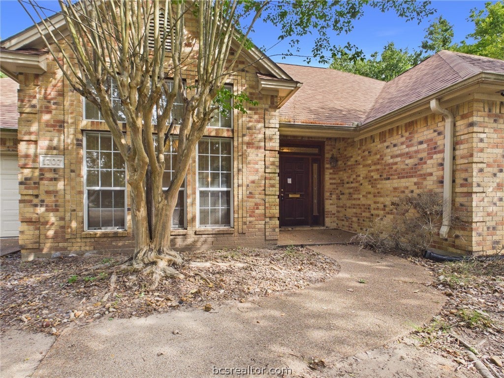 Photo of 1707 Cardinal Lane, College Station, TX 77845 (MLS # 26009618)