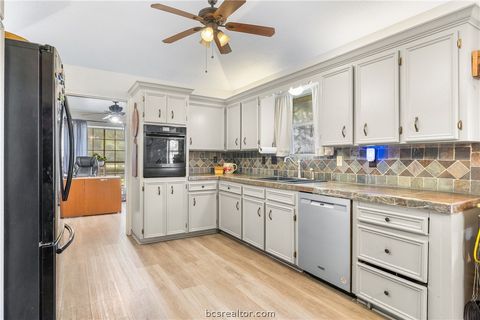 Tiny photo for 2773 County Road 268, Snook, TX 77878 (MLS # 26005949)