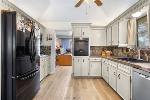 Tiny photo for 2773 County Road 268, Snook, TX 77878 (MLS # 26005949)