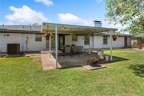Tiny photo for 2107 Elmwood Drive, Bryan, TX 77802 (MLS # 25012655)