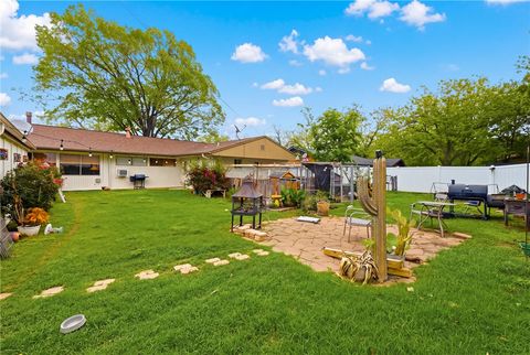 Tiny photo for 305 N Harvey Street, Caldwell, TX 77836 (MLS # 26004584)