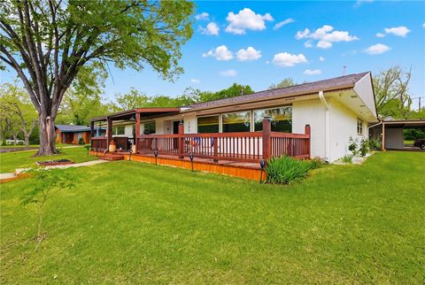 Tiny photo for 305 N Harvey Street, Caldwell, TX 77836 (MLS # 26004584)