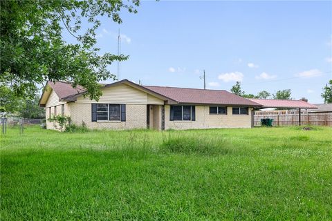 Tiny photo for 305 W School Street, Madisonville, TX 77864 (MLS # 26007347)