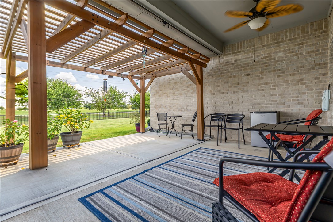 Navasota, Texas 77868, United States, 3 Bedrooms Bedrooms, ,2 BathroomsBathrooms,Residential,Active,188663