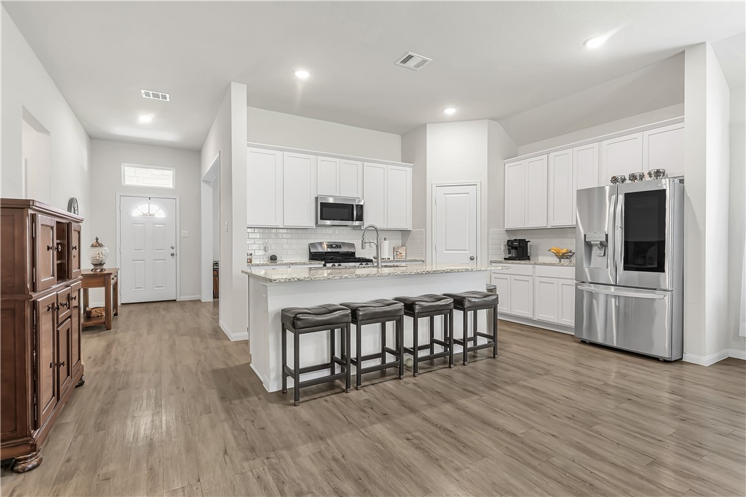 Navasota, Texas 77868, United States, 3 Bedrooms Bedrooms, ,2 BathroomsBathrooms,Residential,Active,188663