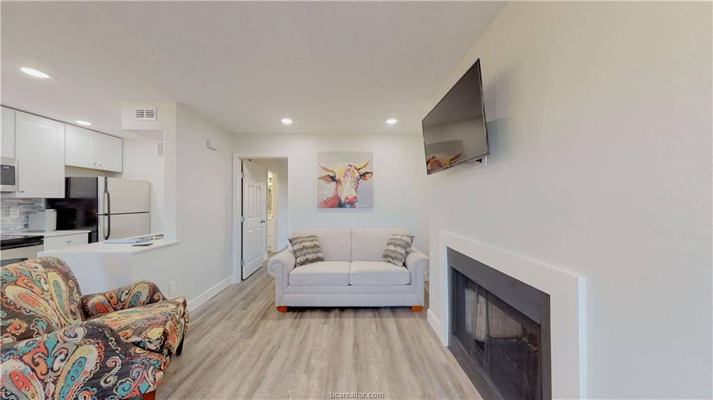 Bryan, Texas 77801, United States, 1 Bedroom Bedrooms, ,1 BathroomBathrooms,Residential,Active,113918