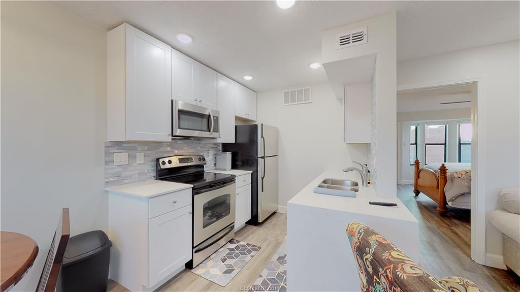 Bryan, Texas 77801, United States, 1 Bedroom Bedrooms, ,1 BathroomBathrooms,Residential,Active,113918