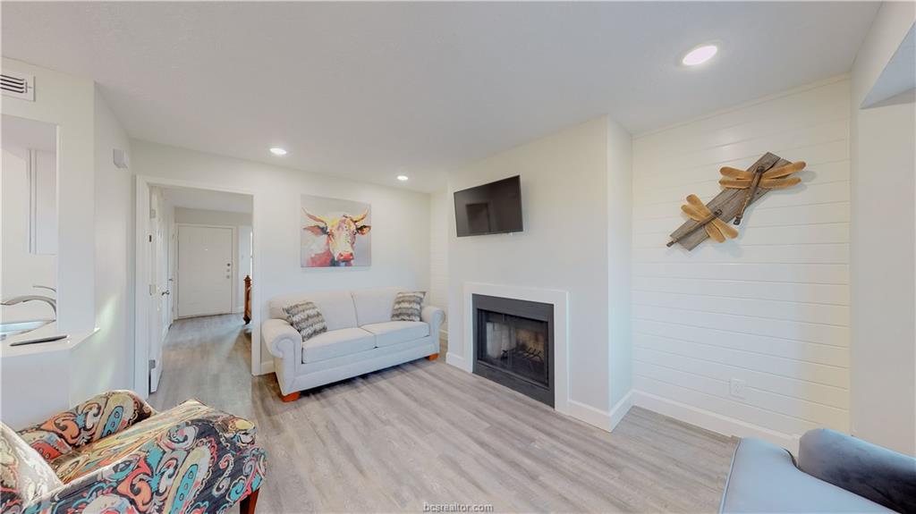 Bryan, Texas 77801, United States, 1 Bedroom Bedrooms, ,1 BathroomBathrooms,Residential,Active,113918