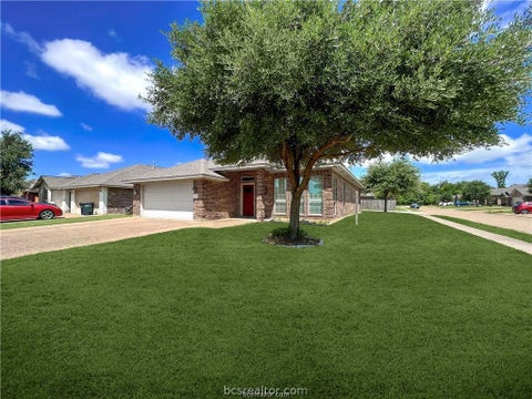 Photo of 1027 Emerald Dove Avenue, College Station, TX 77845 (MLS # 26011867)