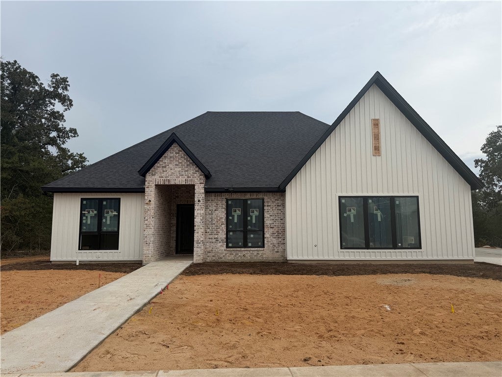 Photo of 4610 Sawgrass, College Station, TX 77845 (MLS # 26010997)