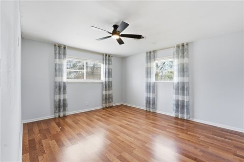 Tiny photo for 2412 Airline Dr, Brenham, TX 77833 (MLS # 26002480)