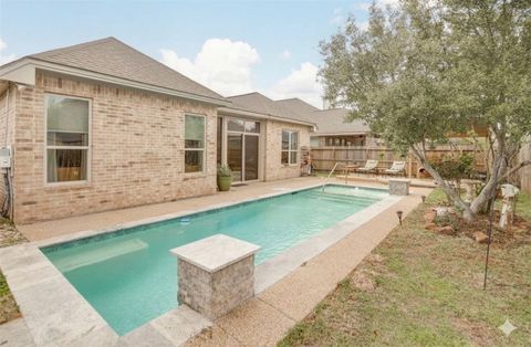 Tiny photo for 4121 Shallow Creek Loop, College Station, TX 77845 (MLS # 26003146)