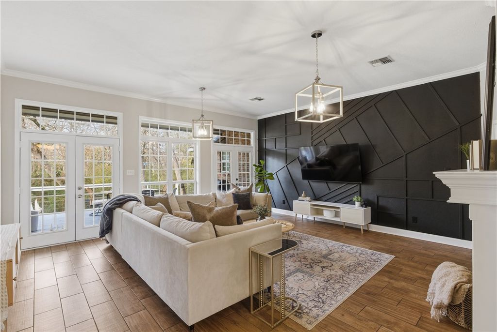 Photo of 2601 Manchester Drive, Bryan, TX 77802 (MLS # 26000844)