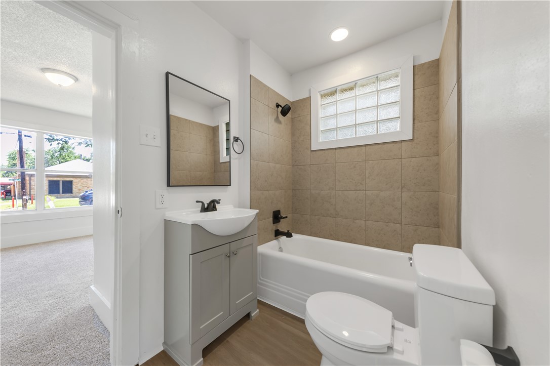 Bryan, Texas 77803, United States, 2 Bedrooms Bedrooms, ,1 BathroomBathrooms,Residential,Active,116839