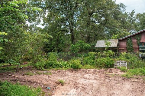 Tiny photo for 5 County Rd 342, Milano, TX 76556 (MLS # 26002568)