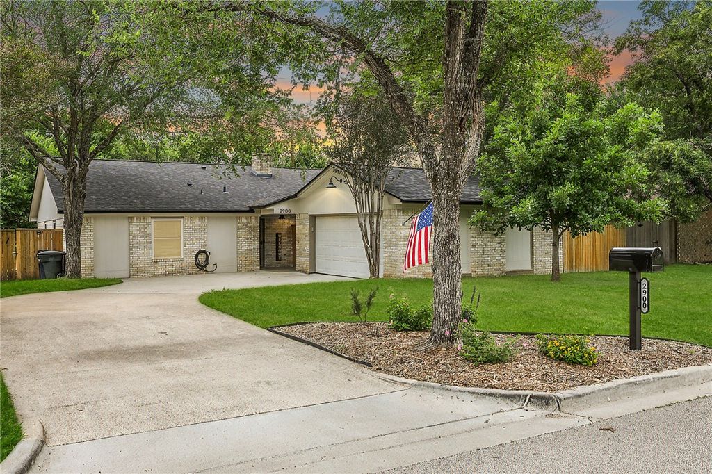 Photo of 2900 Normand Drive, College Station, TX 77845 (MLS # 26005860)