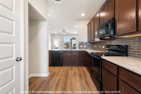 Tiny photo for 4787 Holm Oak Road, Bryan, TX 77845 (MLS # 25012073)