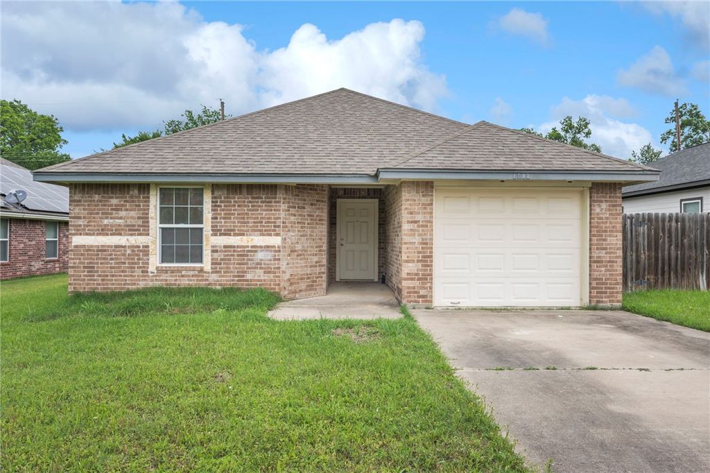 Photo of 1011 Bittle Lane, Bryan, TX 77803 (MLS # 26003243)