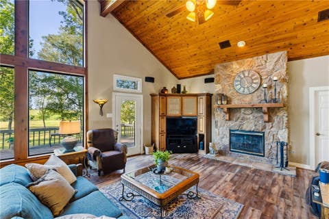 Tiny photo for 2250 Dillard Road, Brenham, TX 77833 (MLS # 26010552)