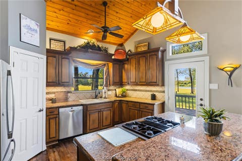 Tiny photo for 2250 Dillard Road, Brenham, TX 77833 (MLS # 26010552)