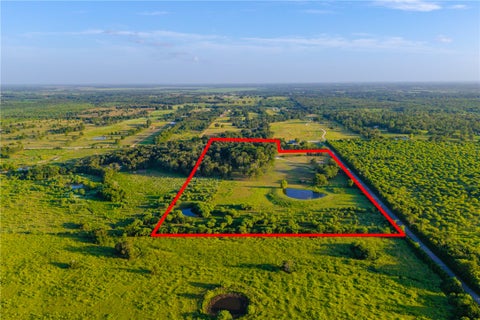 Tiny photo for 2250 Dillard Road, Brenham, TX 77833 (MLS # 26010552)