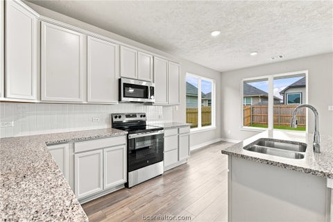 Tiny photo for 1917 Meridian Court, Bryan, TX 77807 (MLS # 26012556)
