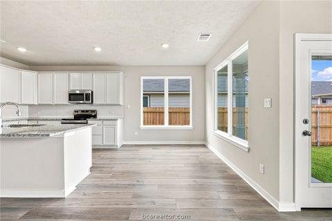Tiny photo for 1917 Meridian Court, Bryan, TX 77807 (MLS # 26012556)