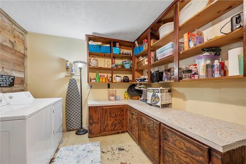 Tiny photo for 3302 Oregon Trail, Bryan, TX 77803 (MLS # 26005914)