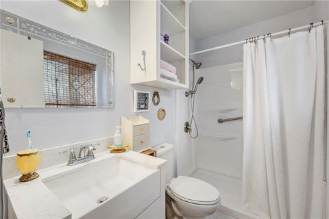 Tiny photo for 3302 Oregon Trail, Bryan, TX 77803 (MLS # 26005914)