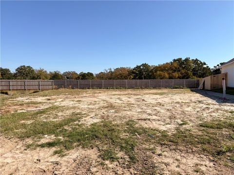 Photo of 6073 Badger Street, Bryan, TX 77807 (MLS # 25012726)