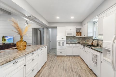 Tiny photo for 117 Golfview Drive, Normangee, TX 77871 (MLS # 26001790)