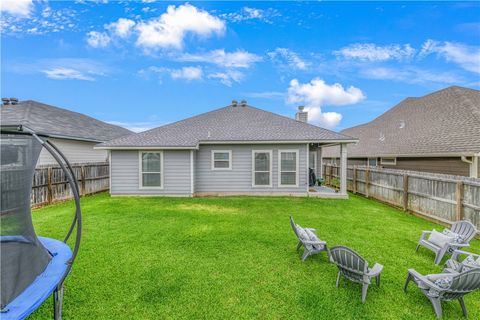 Tiny photo for 2006 Bleeker Cove, Bryan, TX 77807 (MLS # 26006196)