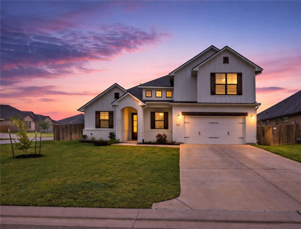 Photo of 3512 Castine Court, Bryan, TX 77808 (MLS # 26004423)