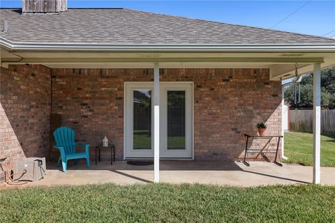 Tiny photo for 3720 Brighton Drive, Bryan, TX 77802 (MLS # 25011039)