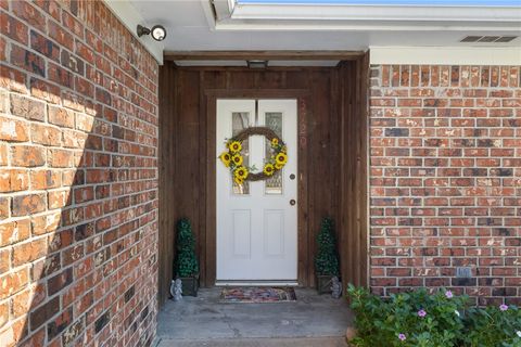 Tiny photo for 3720 Brighton Drive, Bryan, TX 77802 (MLS # 25011039)