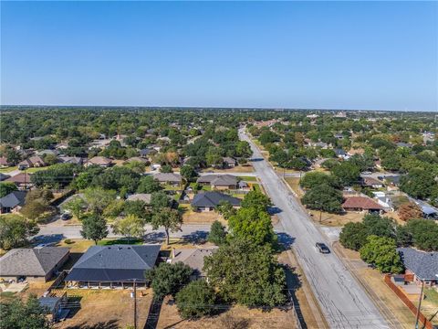 Tiny photo for 3720 Brighton Drive, Bryan, TX 77802 (MLS # 25011039)