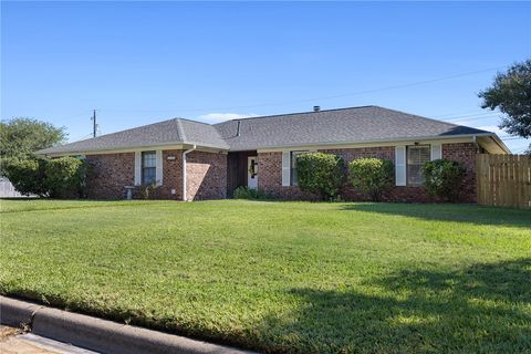 Tiny photo for 3720 Brighton Drive, Bryan, TX 77802 (MLS # 25011039)