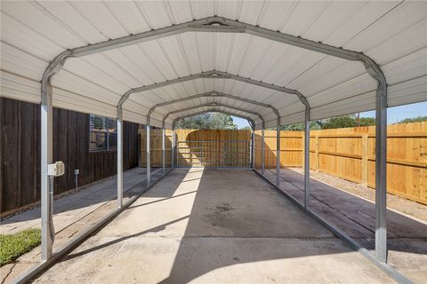 Tiny photo for 3720 Brighton Drive, Bryan, TX 77802 (MLS # 25011039)