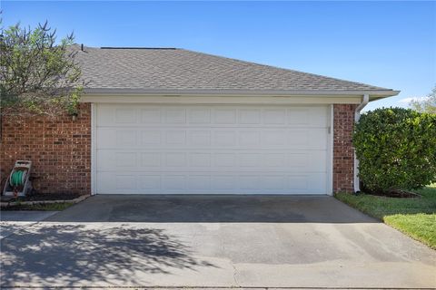 Tiny photo for 3720 Brighton Drive, Bryan, TX 77802 (MLS # 25011039)
