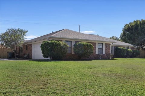 Tiny photo for 3720 Brighton Drive, Bryan, TX 77802 (MLS # 25011039)