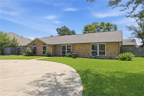 Tiny photo for 2210 Quail Hollow Drive, Bryan, TX 77802 (MLS # 26009417)