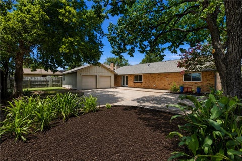 Tiny photo for 2210 Quail Hollow Drive, Bryan, TX 77802 (MLS # 26009417)