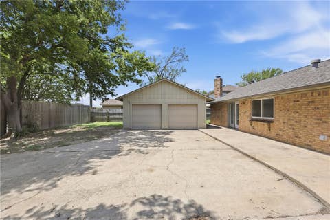 Tiny photo for 2210 Quail Hollow Drive, Bryan, TX 77802 (MLS # 26009417)