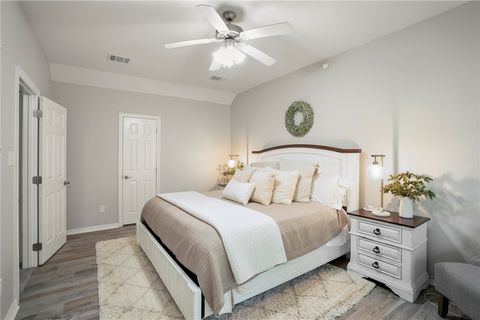 Tiny photo for 305 Holleman Drive E #1206, College Station, TX 77840 (MLS # 26005971)